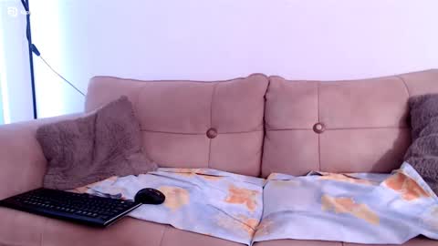 Snapshot of sexymaja77 chatting on October 19, 2025, 8:04 am David online show from October 19, 2025, 8:04 am