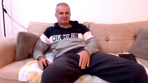 Snapshot of sexymaja77 chatting on November 30, 2025, 4:27 am David online show from November 30, 2025, 4:27 am