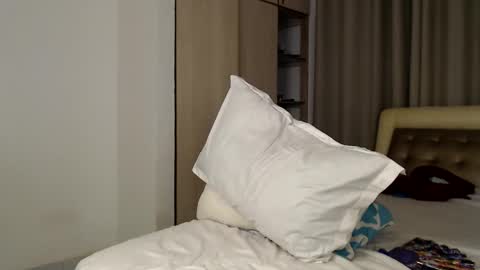 Snapshot of sexymia06 chatting on January 25, 2025, 10:07 pm Melina online show from January 25, 2025, 10:07 pm