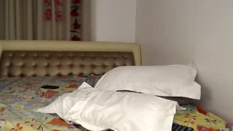 Snapshot of sexymia06 chatting on February 9, 2025, 2:06 am Melina online show from February 9, 2025, 2:06 am