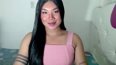 Snapshot of sexymika_xoxo chatting on September 12, 2025, 3:28 am Mika online show from September 12, 2025, 3:28 am