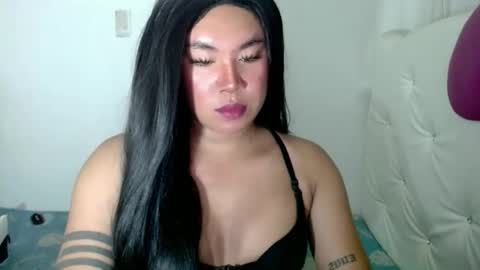 Snapshot of sexymika_xoxo chatting on September 13, 2025, 3:06 am Mika online show from September 13, 2025, 3:06 am