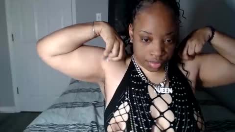 Snapshot of sexymona1218 chatting on March 6, 2025, 11:47 am SexyMona online show from March 6, 2025, 11:47 am