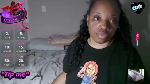 SexyMona online show from November 8, 2025, 5:29 am