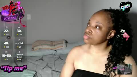 SexyMona online show from November 23, 2025, 10:31 pm