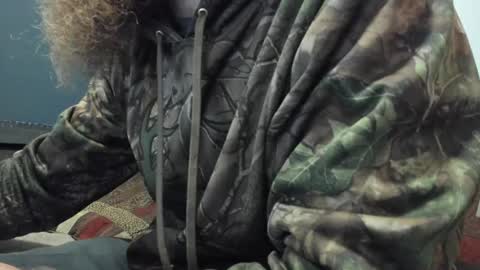 Sexymountainman420 online show from October 25, 2025, 7:30 pm