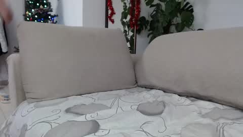 Snapshot of sexymuscle26 chatting on December 22, 2024, 12:38 pm Adrian online show from December 22, 2024, 12:38 pm