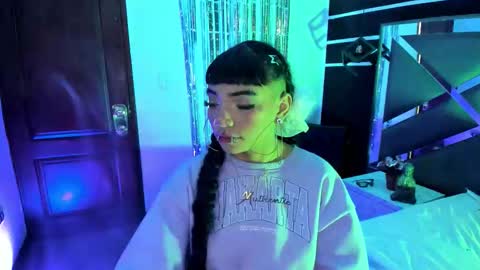 N A F online show from October 23, 2025, 8:18 pm