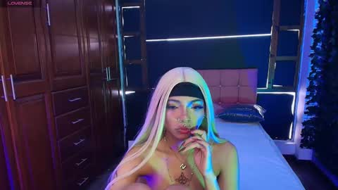 N A F online show from November 22, 2025, 8:30 pm