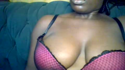 Snapshot of sexynatasha46 chatting on December 13, 2024, 2:38 pm natasha online show from December 13, 2024, 2:38 pm