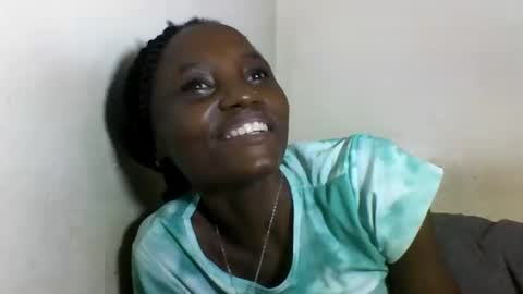 Snapshot of sexyneedle22 chatting on February 18, 2025, 7:30 pm VIVIAN online show from February 18, 2025, 7:30 pm