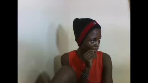 Snapshot of sexyneedle22 chatting on February 24, 2025, 9:32 am VIVIAN online show from February 24, 2025, 9:32 am