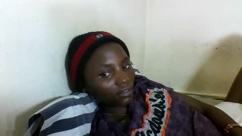 Snapshot of sexyneedle22 chatting on February 25, 2025, 8:58 am VIVIAN online show from February 25, 2025, 8:58 am