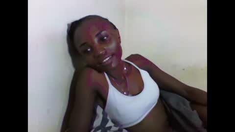 Snapshot of sexyneedle22 chatting on March 9, 2025, 6:50 am VIVIAN online show from March 9, 2025, 6:50 am