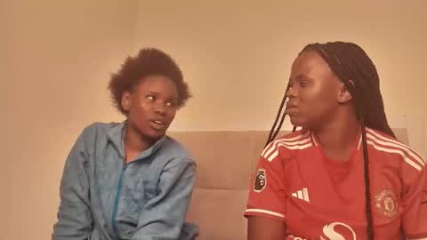 nina online show from October 19, 2025, 9:15 pm