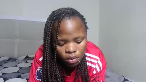 nina online show from November 19, 2025, 8:25 am