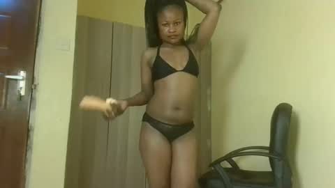 Snapshot of sexyqueenivy chatting on September 17, 2025, 6:09 pm queenivy online show from September 17, 2025, 6:09 pm