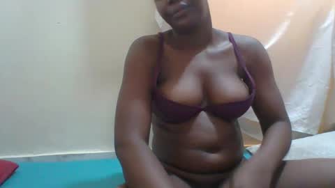 PAULINE online show from March 7, 2025, 4:46 am