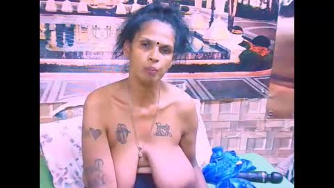 sexyva4u2luv online show from September 12, 2025, 7:19 am