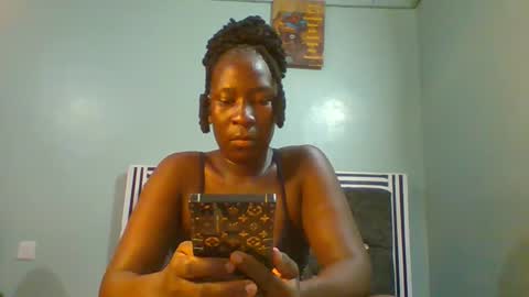 VIVIAN online show from March 2, 2025, 9:22 pm