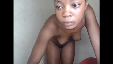 sexyxpeach online show from October 2, 2025, 5:25 am