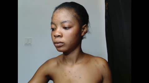 sexyxpeach online show from October 9, 2025, 2:37 pm