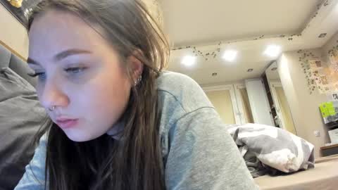 Snapshot of shadow_raffi chatting on September 14, 2025, 7:02 pm shadow_raffi online show from September 14, 2025, 7:02 pm