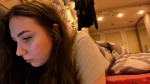 Snapshot of shadow_raffi chatting on October 26, 2025, 6:25 pm shadow_raffi online show from October 26, 2025, 6:25 pm