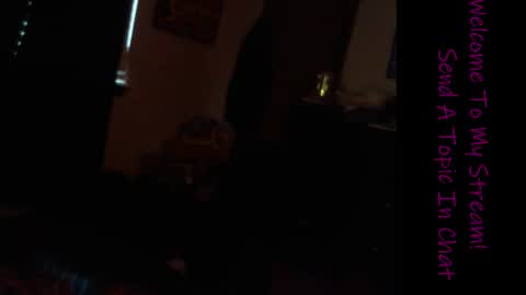 Snapshot of shadowpawofficial chatting on November 2, 2025, 5:48 pm ShadowPaw online show from November 2, 2025, 5:48 pm