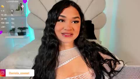 Snapshot of shairytovar chatting on September 27, 2025, 6:51 am shairytovar online show from September 27, 2025, 6:51 am