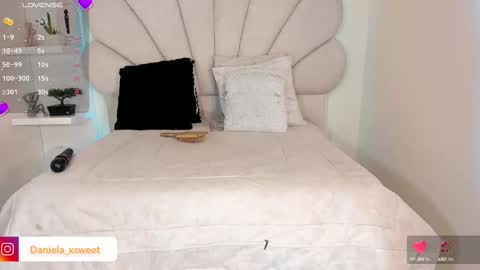 Snapshot of shairytovar chatting on October 11, 2025, 6:23 am shairytovar online show from October 11, 2025, 6:23 am