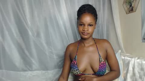 shaky xxx online show from October 4, 2025, 3:43 pm