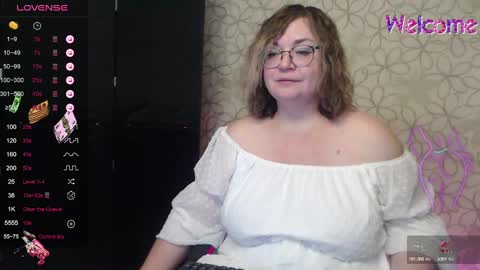 Snapshot of shamrock_069 chatting on February 11, 2025, 2:14 am shamrock_069 online show from February 11, 2025, 2:14 am