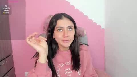 Emily online show from November 21, 2025, 3:54 pm