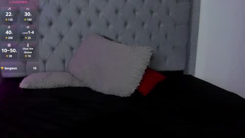 Snapshot of shanellblack chatting on December 27, 2024, 2:54 pm ShanellBlack online show from December 27, 2024, 2:54 pm