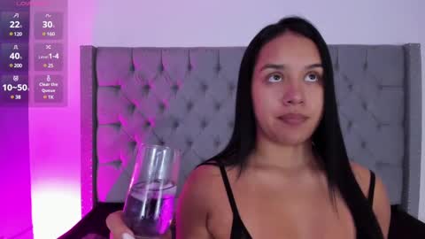 Snapshot of shanellblack chatting on December 30, 2024, 11:37 am ShanellBlack online show from December 30, 2024, 11:37 am