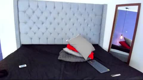 Snapshot of shanellblack chatting on February 13, 2025, 5:33 pm ShanellBlack online show from February 13, 2025, 5:33 pm