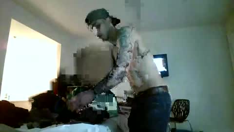 Snapshot of shaneoliday chatting on December 10, 2024, 6:28 pm shaneoliday online show from December 10, 2024, 6:28 pm