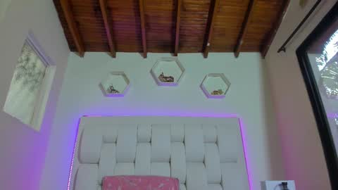 Shana online show from November 22, 2025, 2:16 pm