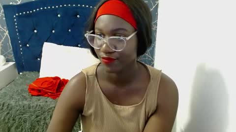 shanntall_tk online show from March 11, 2025, 6:52 pm