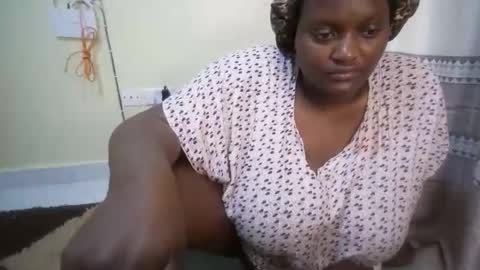 Snapshot of shanny_123 chatting on November 16, 2025, 11:05 am shanny_123 online show from November 16, 2025, 11:05 am