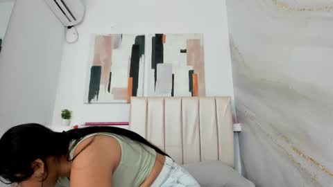 Snapshot of shanon_marel chatting on September 23, 2025, 12:19 pm SHANON online show from September 23, 2025, 12:19 pm