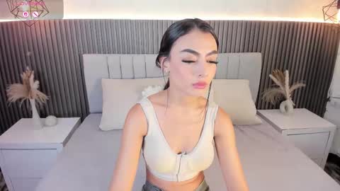 Snapshot of shanonclark chatting on September 19, 2025, 7:14 pm SHANON online show from September 19, 2025, 7:14 pm