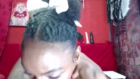 Snapshot of shantalks chatting on October 14, 2025, 3:51 am shantalks online show from October 14, 2025, 3:51 am