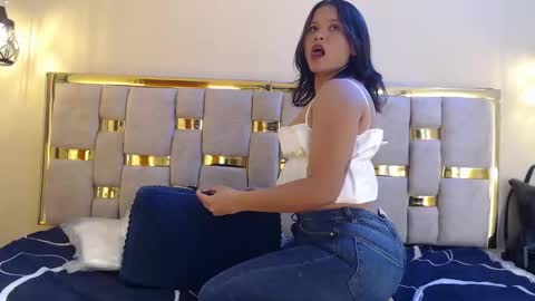 shantall 05 online show from October 4, 2025, 3:10 pm