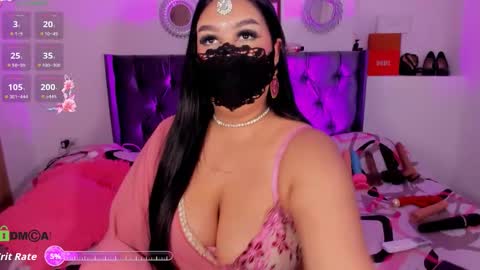 Snapshot of shantatiare_ chatting on September 23, 2025, 10:35 pm SHANTAL online show from September 23, 2025, 10:35 pm