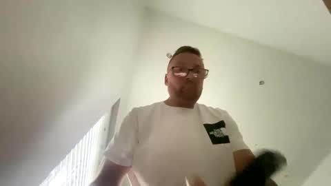 Sharksboy online show from December 7, 2024, 10:01 am