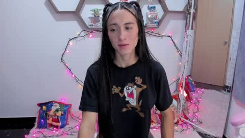 Sharon online show from December 22, 2024, 4:39 am