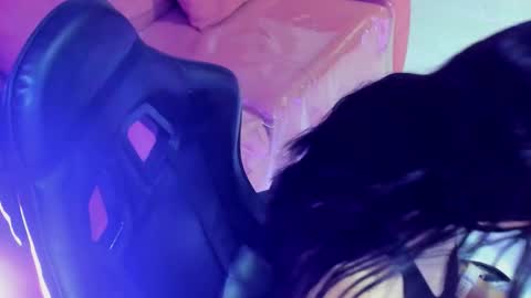 Lady Shauna online show from November 19, 2025, 5:18 am