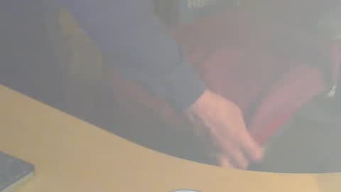 Snapshot of shaved164 chatting on February 14, 2025, 10:58 pm Frans online show from February 14, 2025, 10:58 pm